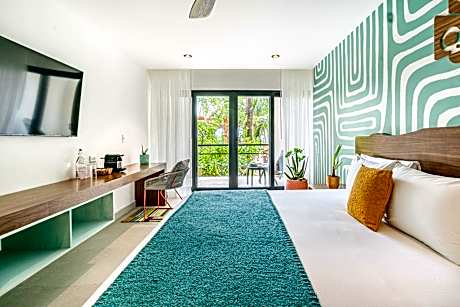 Deluxe Double Room with Balcony