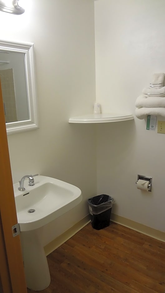 Sunrise Garden Suites