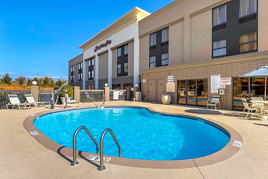 Hampton Inn By Hilton Mebane
