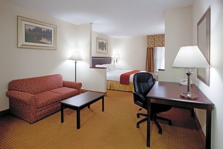 2 QUEEN BEDS SUITE NONSMOKING