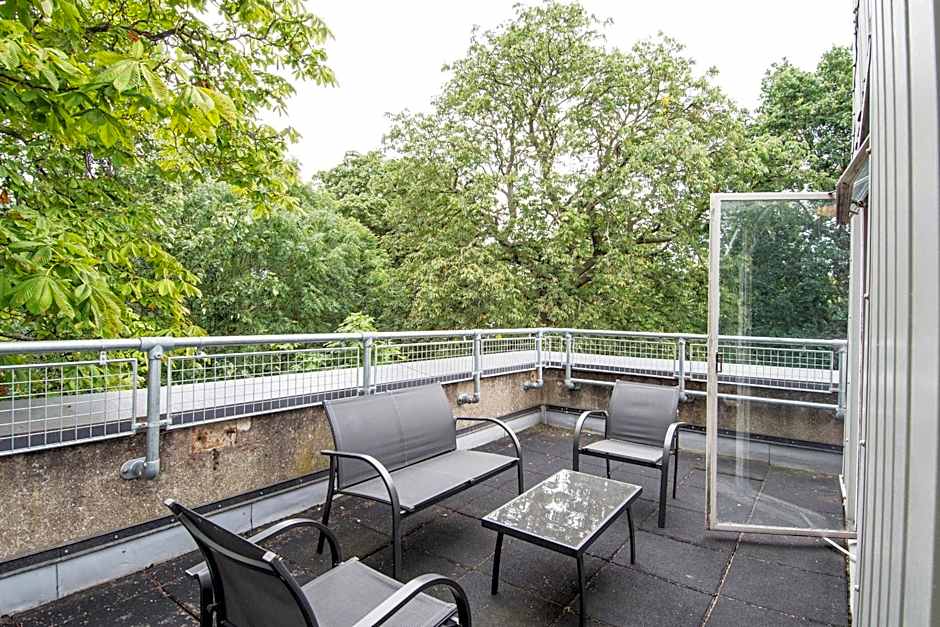 Safestay London Kensington Holland Park