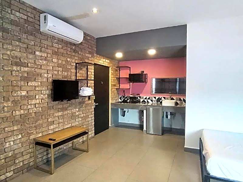 Adhoc MRO