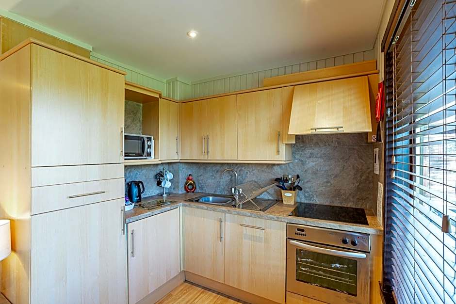 Birch Lodge 15
