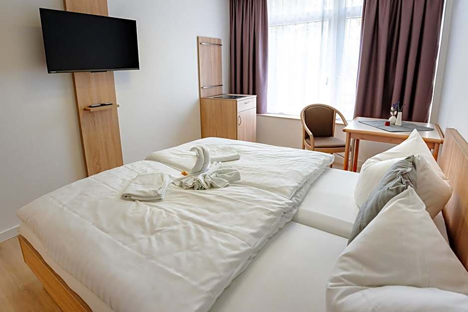 Sonnenschein Hotel & Apartments