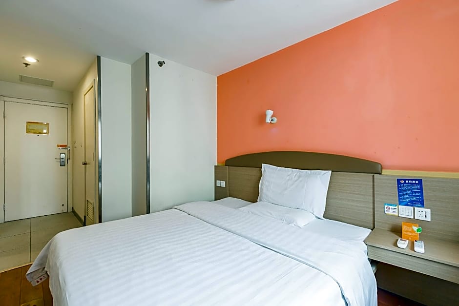 7 Days Inn Wuchang Zhongshan Road Xiaodongmen Metro Station