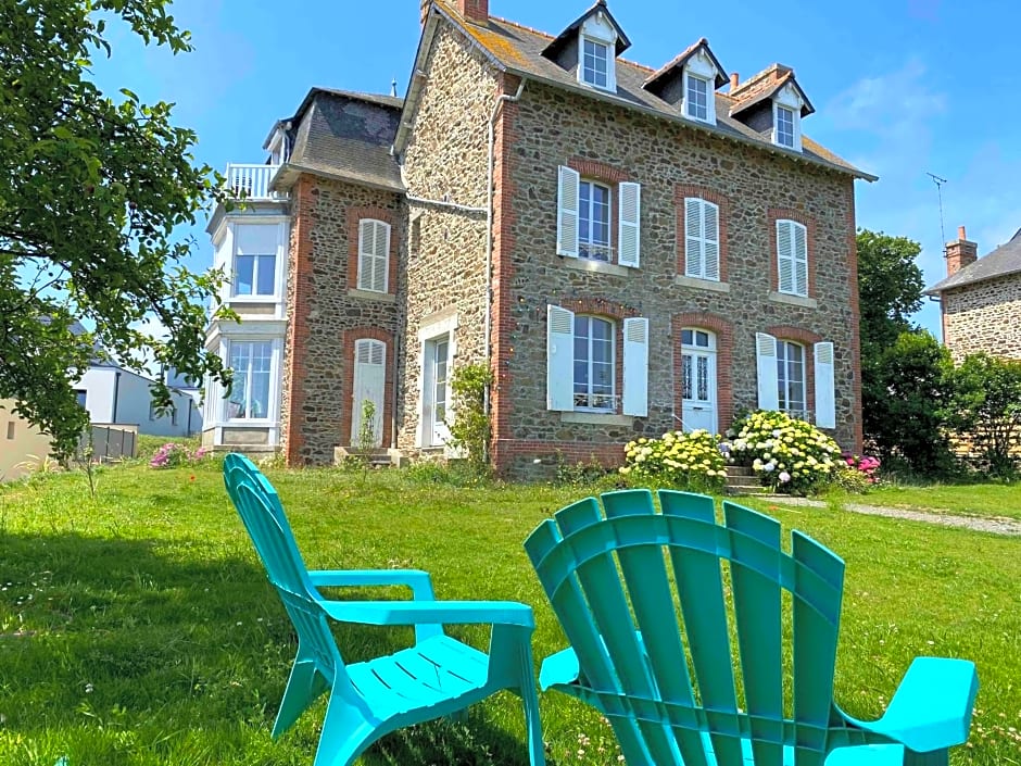 Villa la Korrigane vue mer cuisine privée