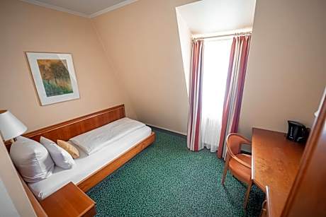 Economy Single Room - Annex