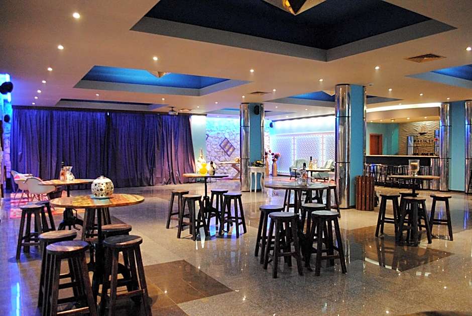 Mercury Hotel- All Inclusive