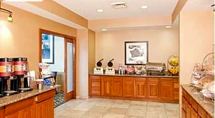 Hampton Inn & Suites Columbia at the University of Missouri