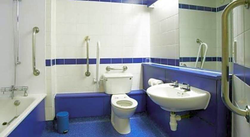 Travelodge Shrewsbury Battlefield