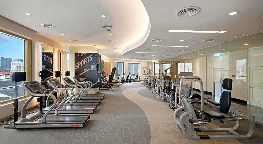 Grande Centre Point Ratchadamri Hotel And Residence