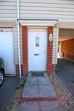 Shorebreak - Bracklesham Bay Apartment
