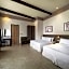 Hutton Central Hotel By PHC