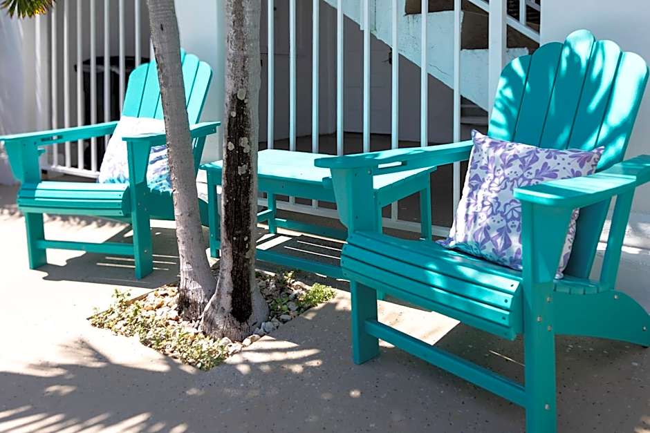 Palm Breeze Hotel