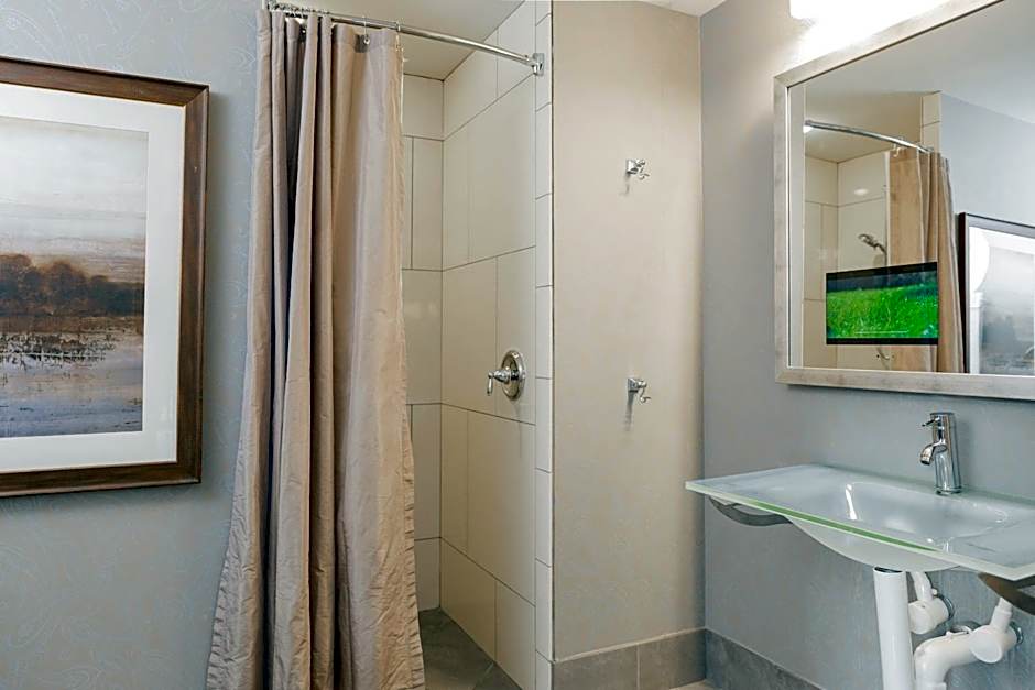 Hotel Blackhawk, Autograph Collection by Marriott