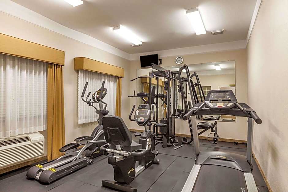 Baymont by Wyndham Galveston