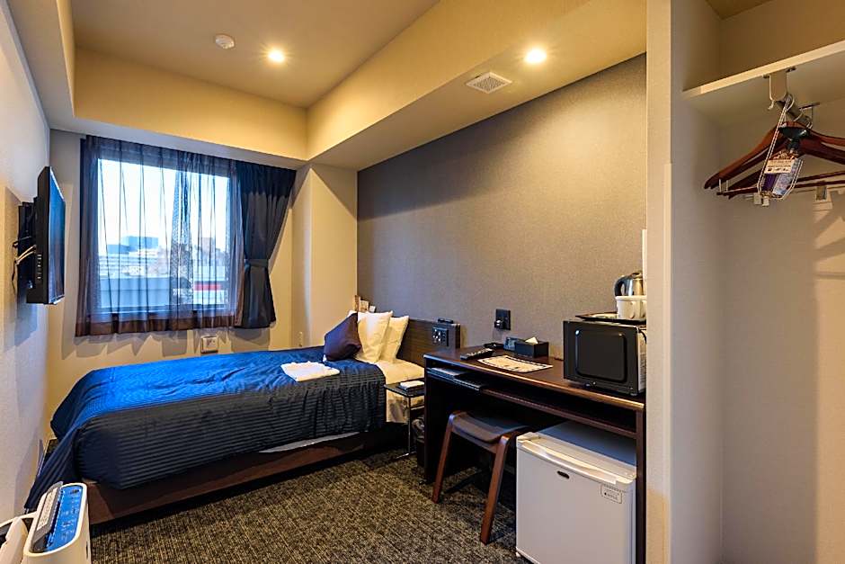 Hotel Livemax Akasaka