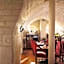 Castex Hotel