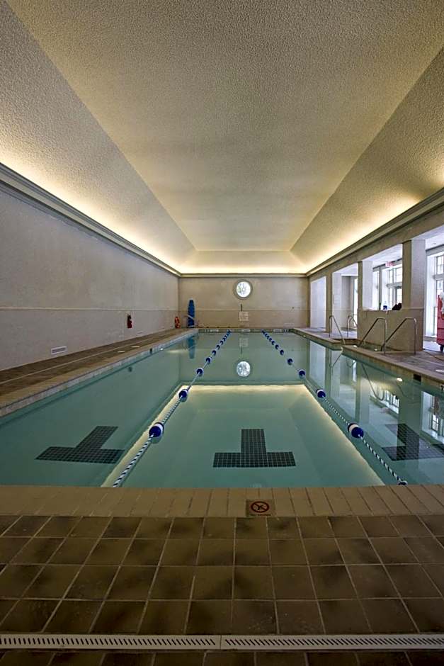 Williamsburg Lodge, Autograph Collection by Marriott