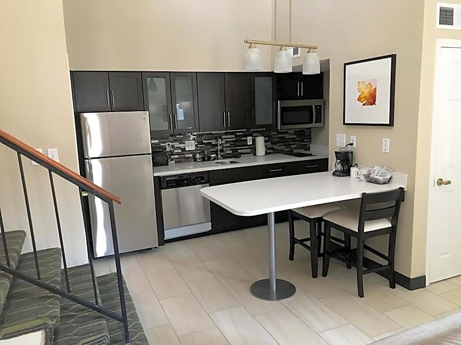 Hawthorn Suites by Wyndham