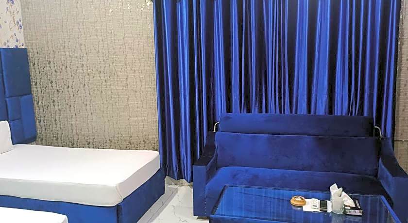 Hotel Sareena Residence