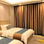 Five Rams City Hotel