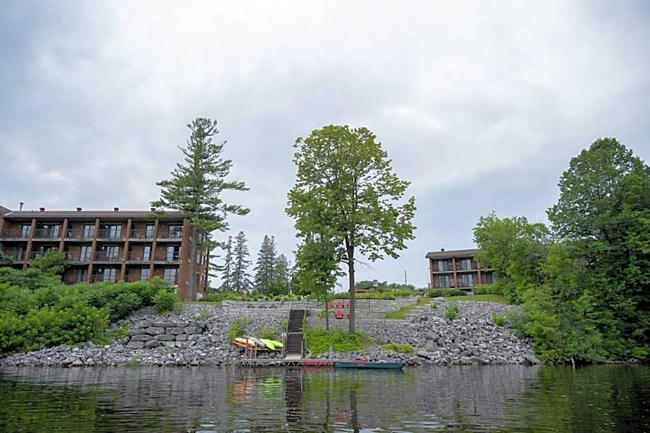 Ramada by Wyndham Ottawa On The Rideau