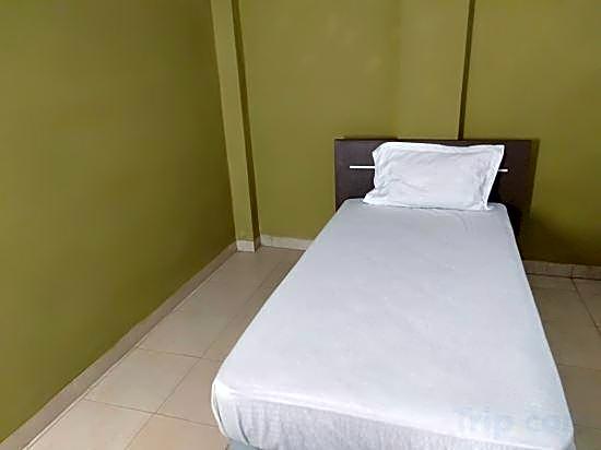 Hotel O Penginapan Tulimario Syariah