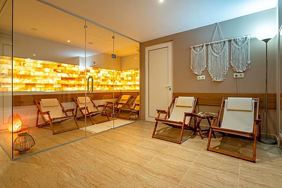 Aphrodite Beach Hotel