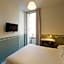 Sure Hotel by Best Western Nologo