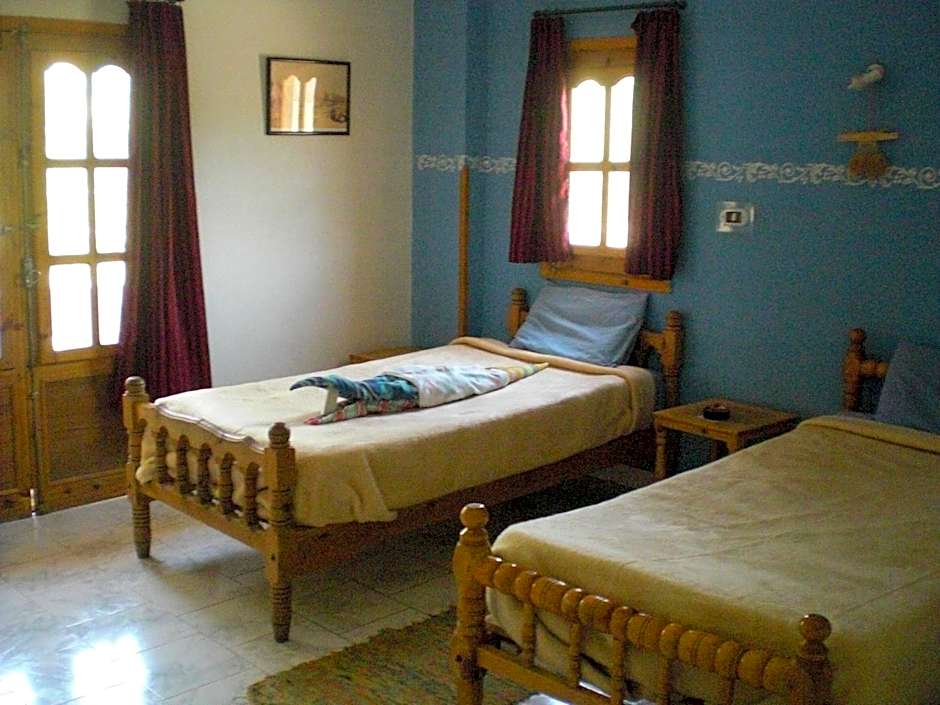 El Fayrouz Hotel