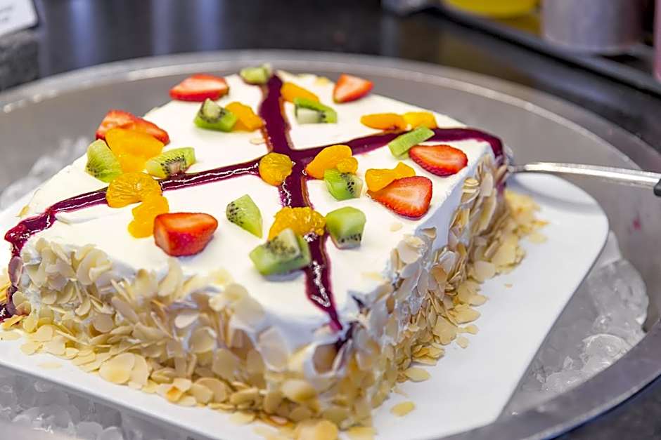 Nightcap at Watermark Glenelg