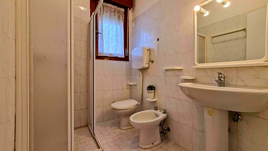 Cozy flat in residence with swimming pool-Beahost