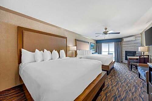 Elizabeth Oceanfront Suites, an Ascend Collection Hotel