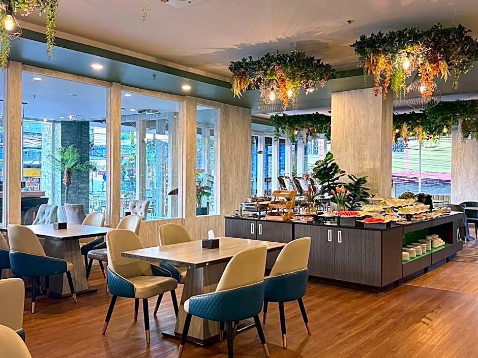 Empress Pattaya Hotel