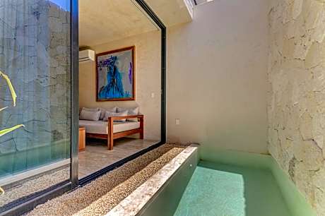 Double Room with Pool View