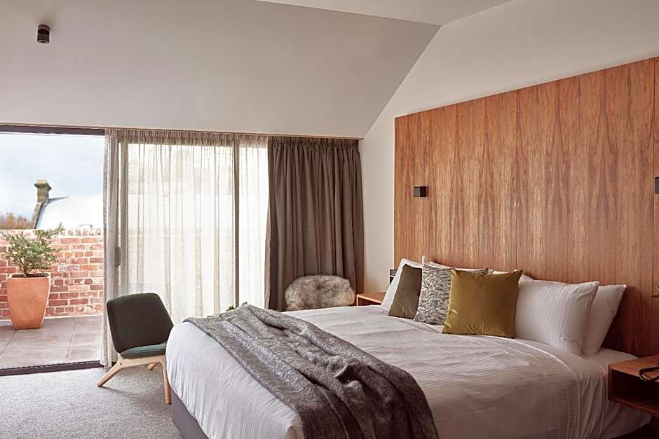 Photo 1 of 11 of Superior 1 King Bed, Balcony