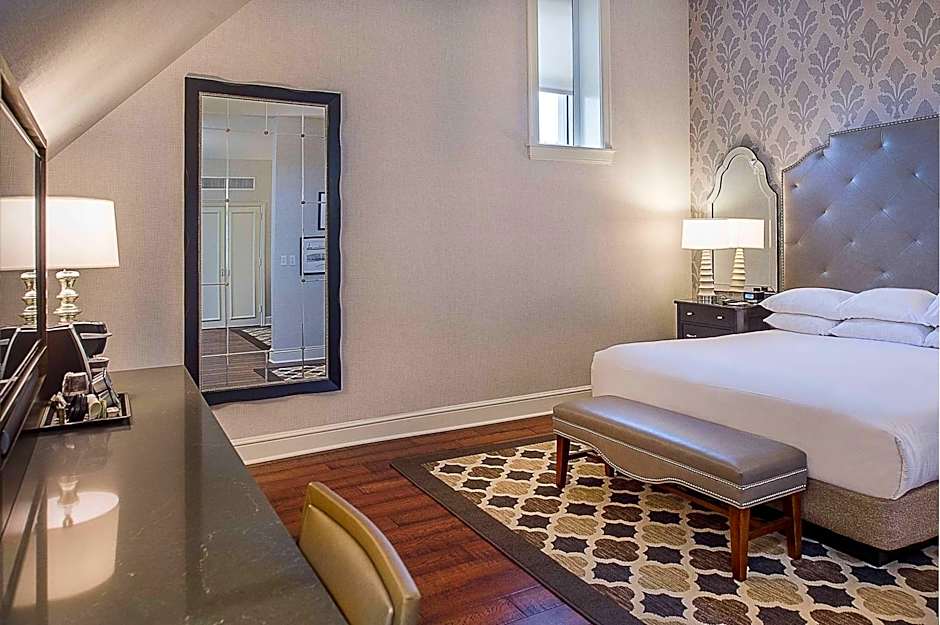 St Louis Union Station Hotel Curio Collection by Hilton