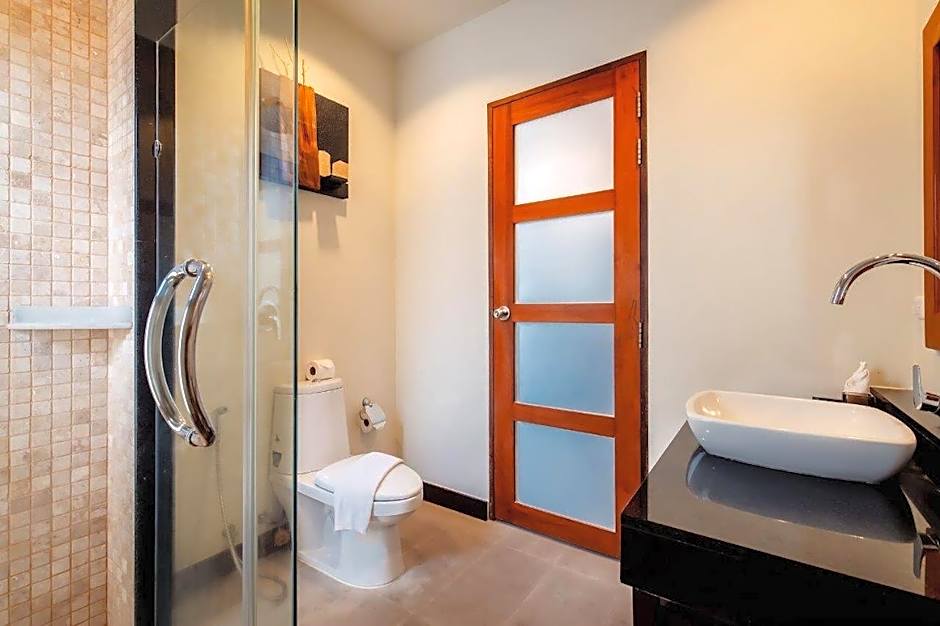 Ivory Pool Villa in Nai Harn