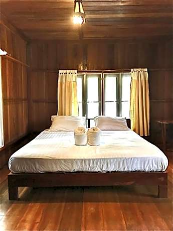 Standard Bungalow with Fan