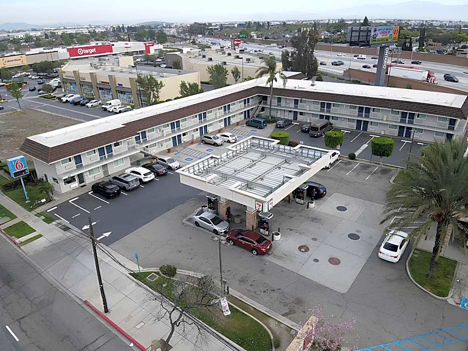 Motel 6 Ontario Airport