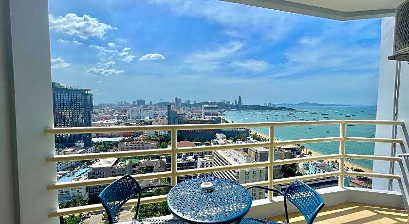 View Talay 6 by Pat 42