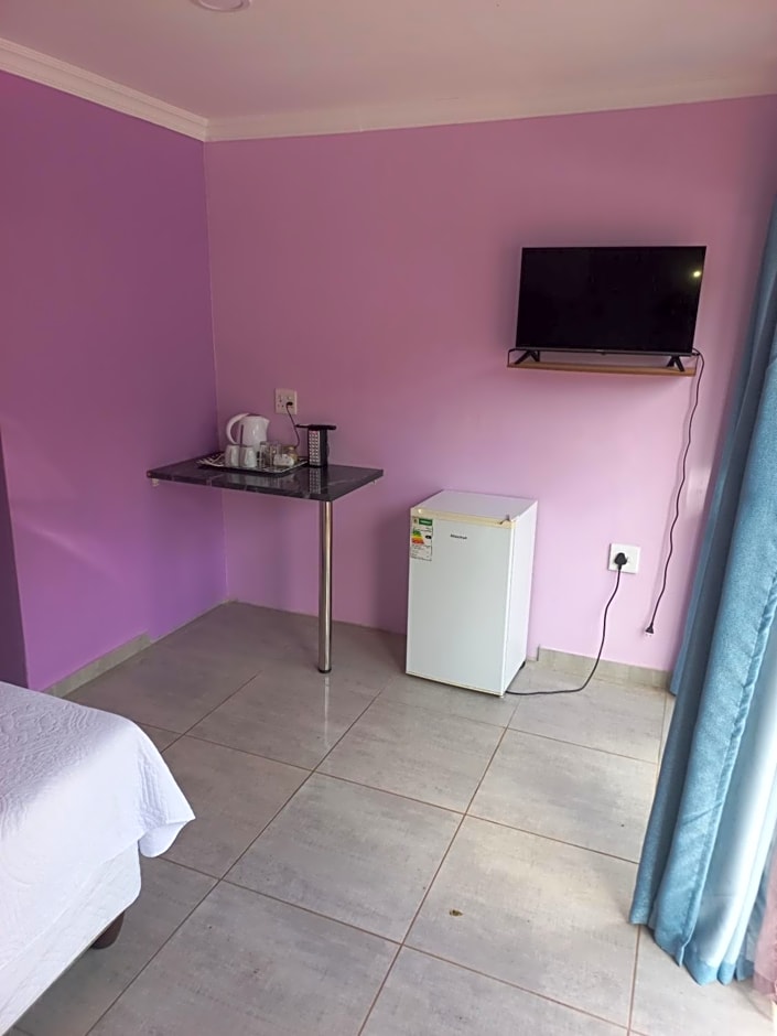 Queenz Bed & Breakfast