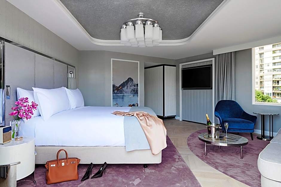 Photo 1 of 5 of Suite