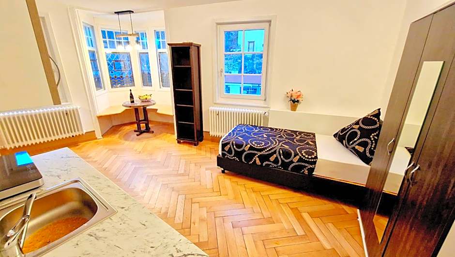 Zur Schönen Lau- Monteurzimmer