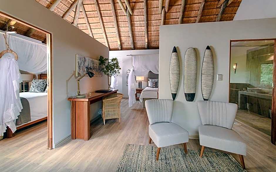 Karongwe River Safari Lodge