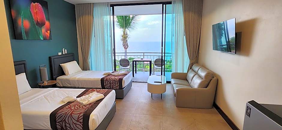 Photo 1 of 4 of Deluxe, Sea View, Balcony