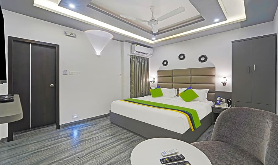 Treebo Premium Raffis' Andalusia Bay Way