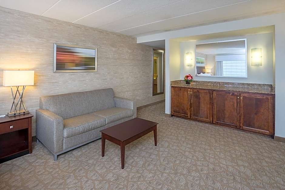 Holiday Inn Baltimore BWI Airport Area By IHG