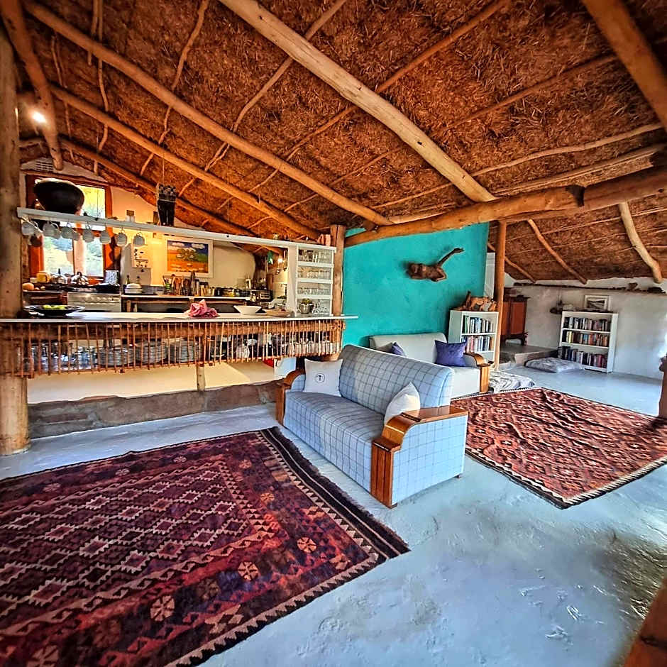 Oudrif Strawbale Retreat